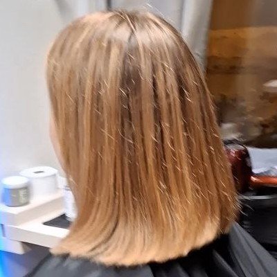 women hair cut web